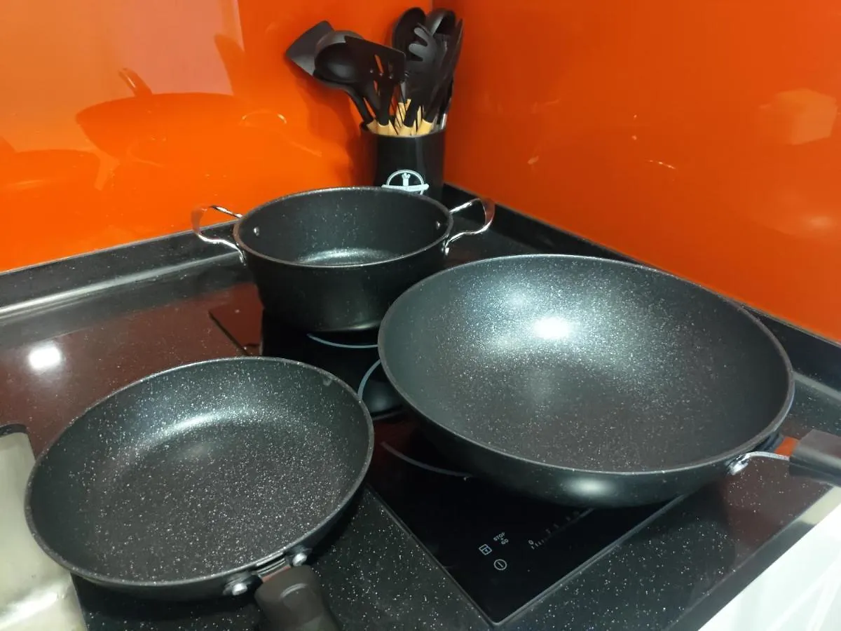 Apartment Arcoris Soho 1-4Pax Cozy Home Kuala Lumpur